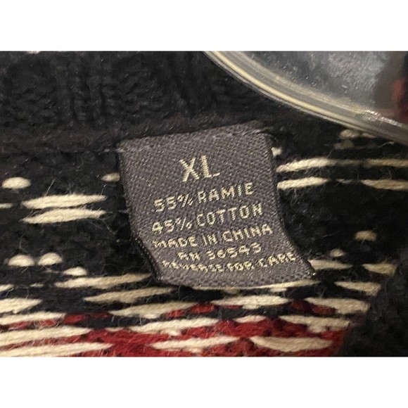 Mens Van Heusen Fair Isle Winter Christmas Sweater XL Black Red/White Crew Neck - Picture 5 of 11